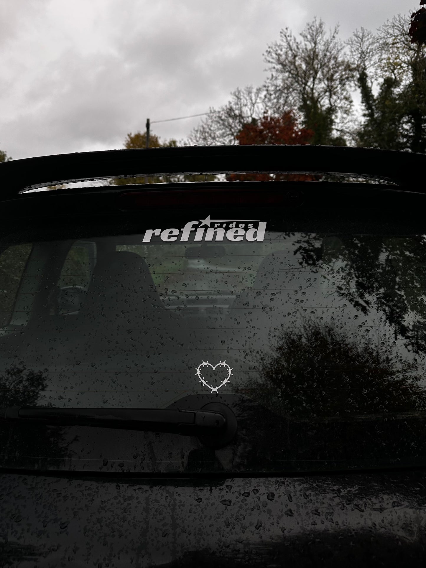 Heart Wire Decal